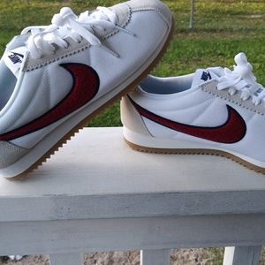 Nike Classic Cortez PRM Sneakers